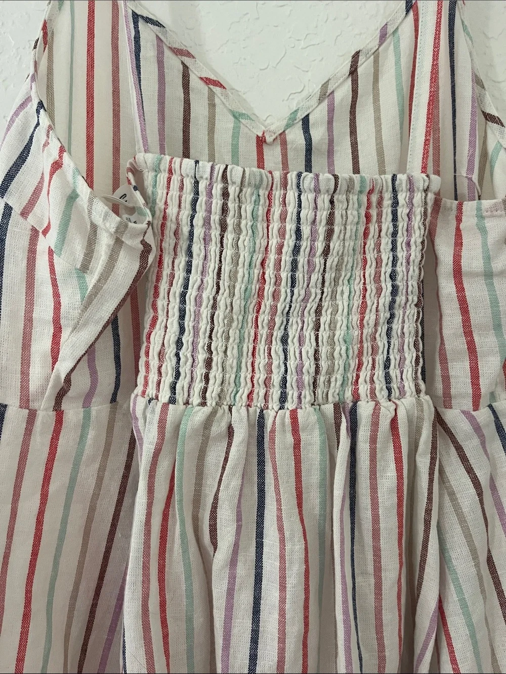 GAP lightweight cream